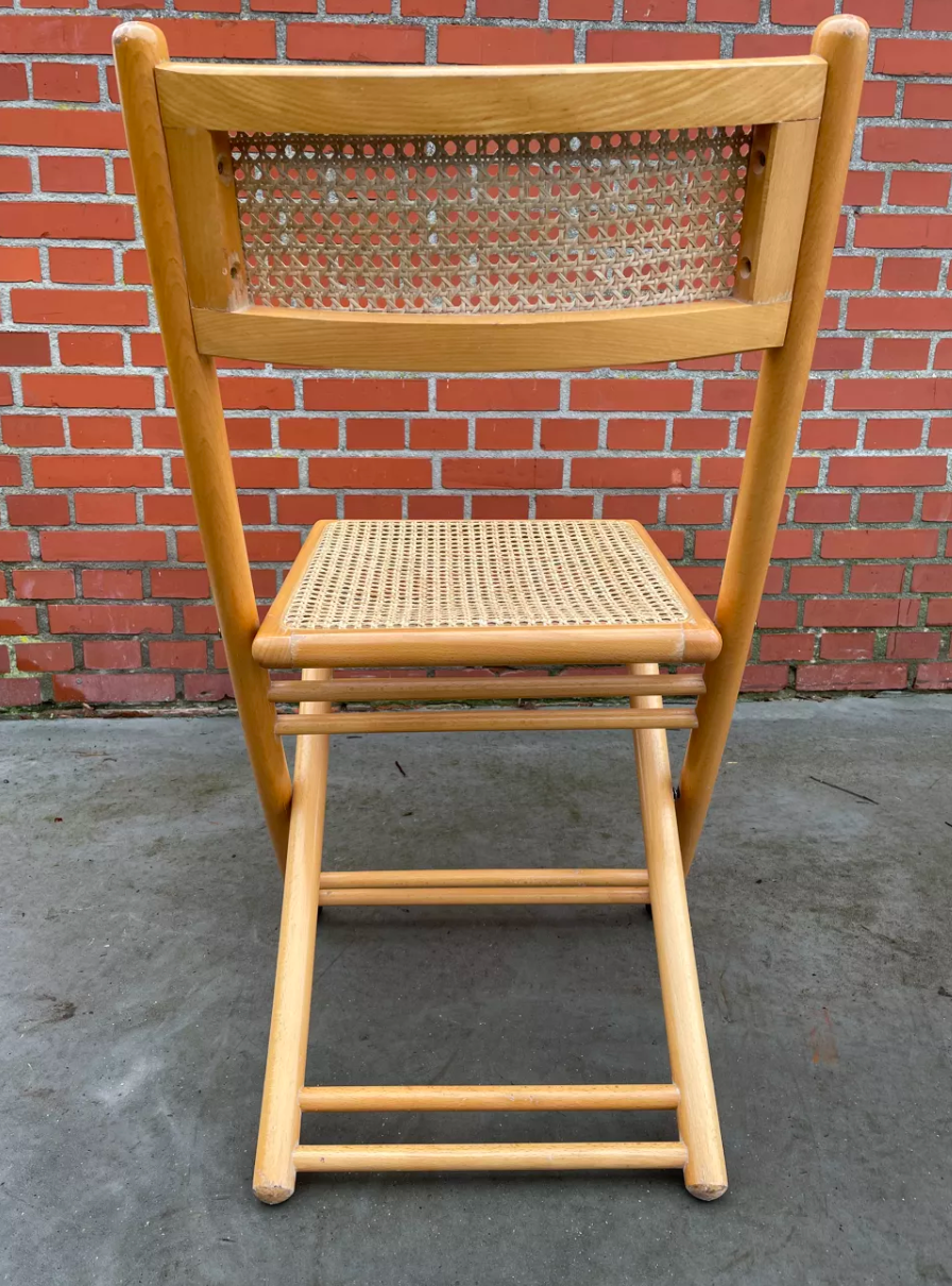 Wooden folding chair