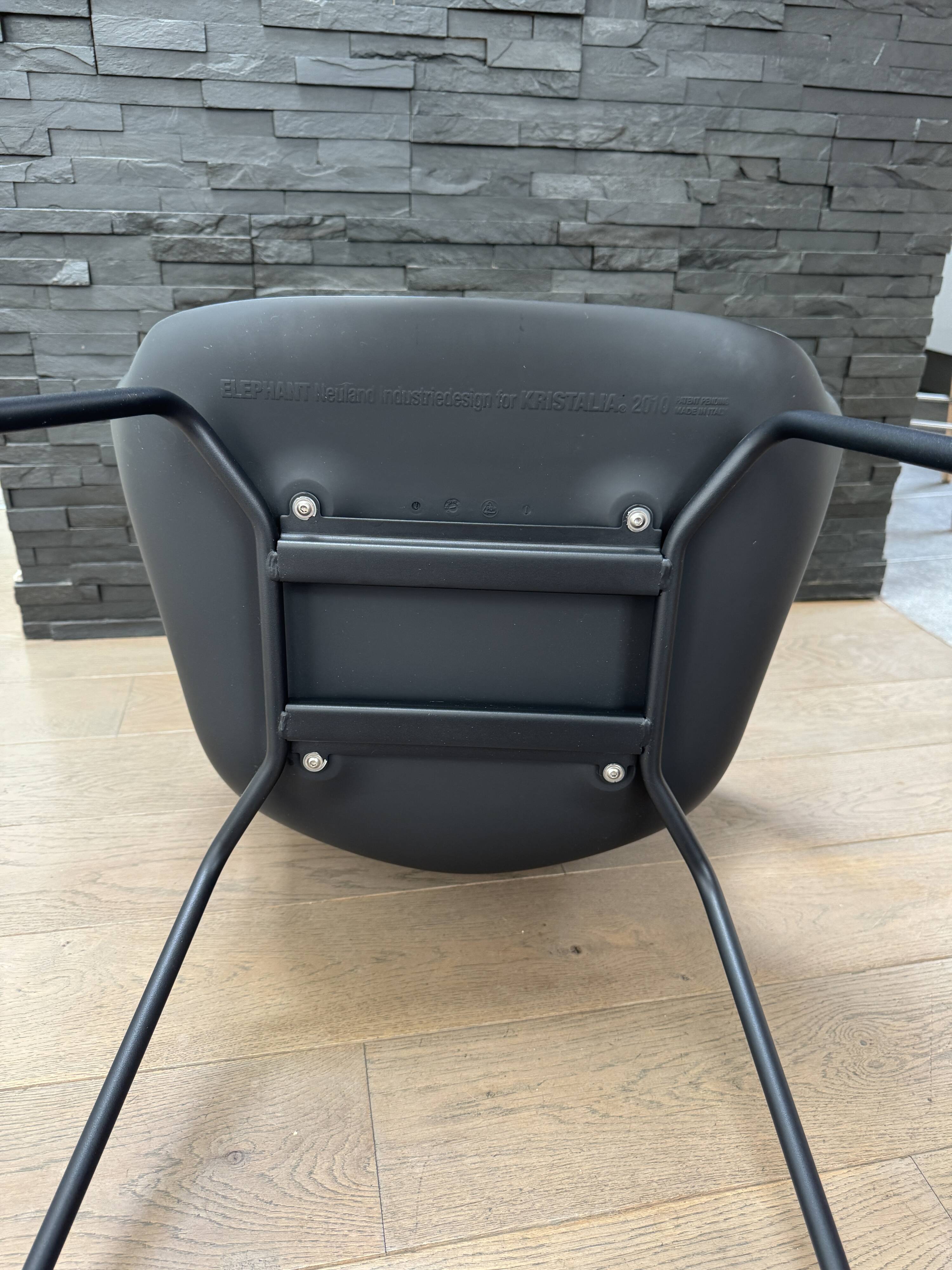 Elephant armchair by Kristalia - Design Studio Neuland - Perfect condition