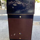 Asian turntable/vinyl cabinet in lacquered wood