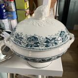 Badonviller half-porcelain soup tureen