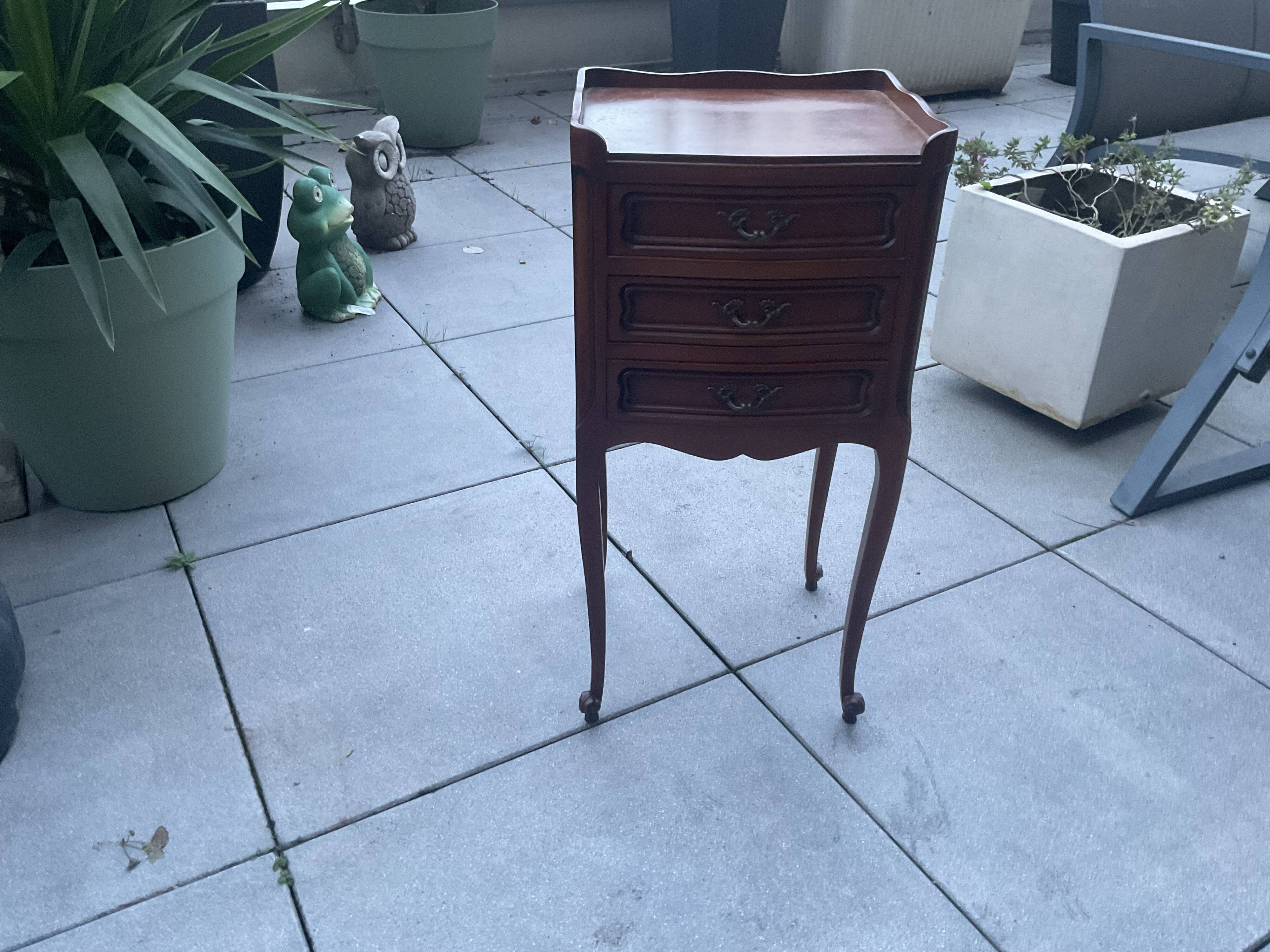Leopold Bedside Table