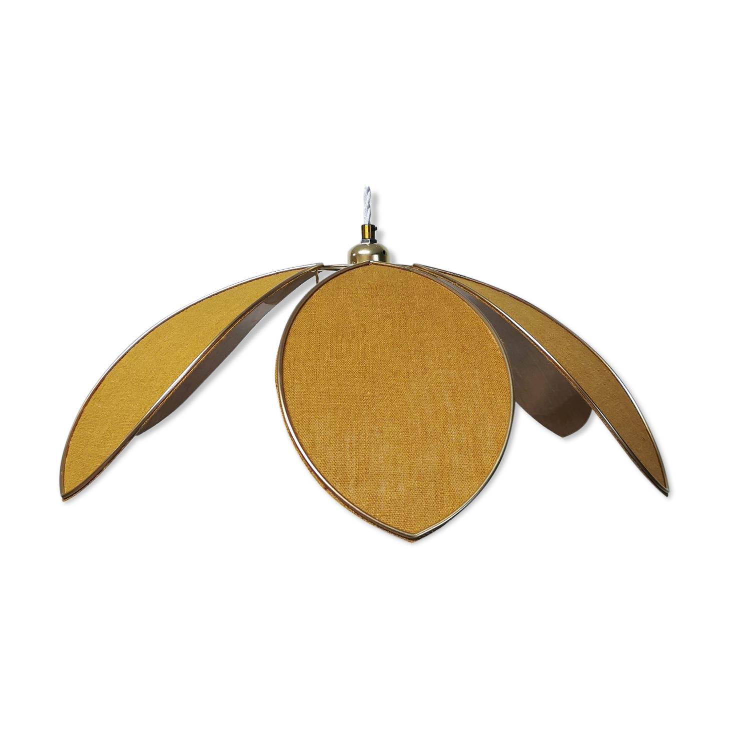 Flower petal hanging lamp