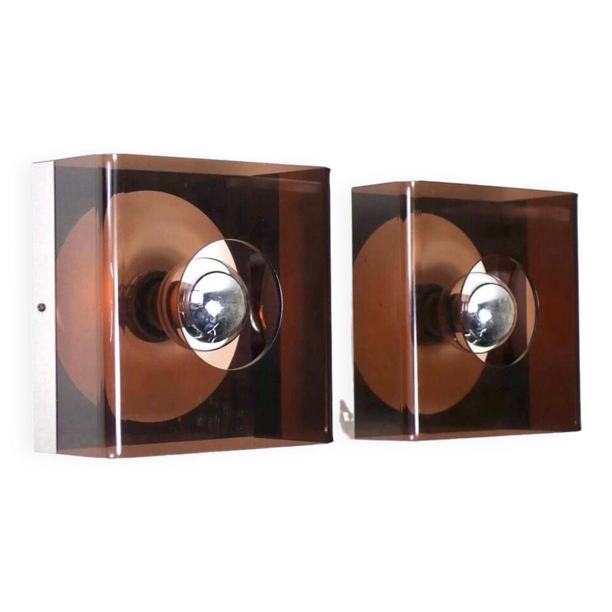 pair of 2 plexiglass wall lights, Disco model, by Jocelyne Trocmé, design 1970.
