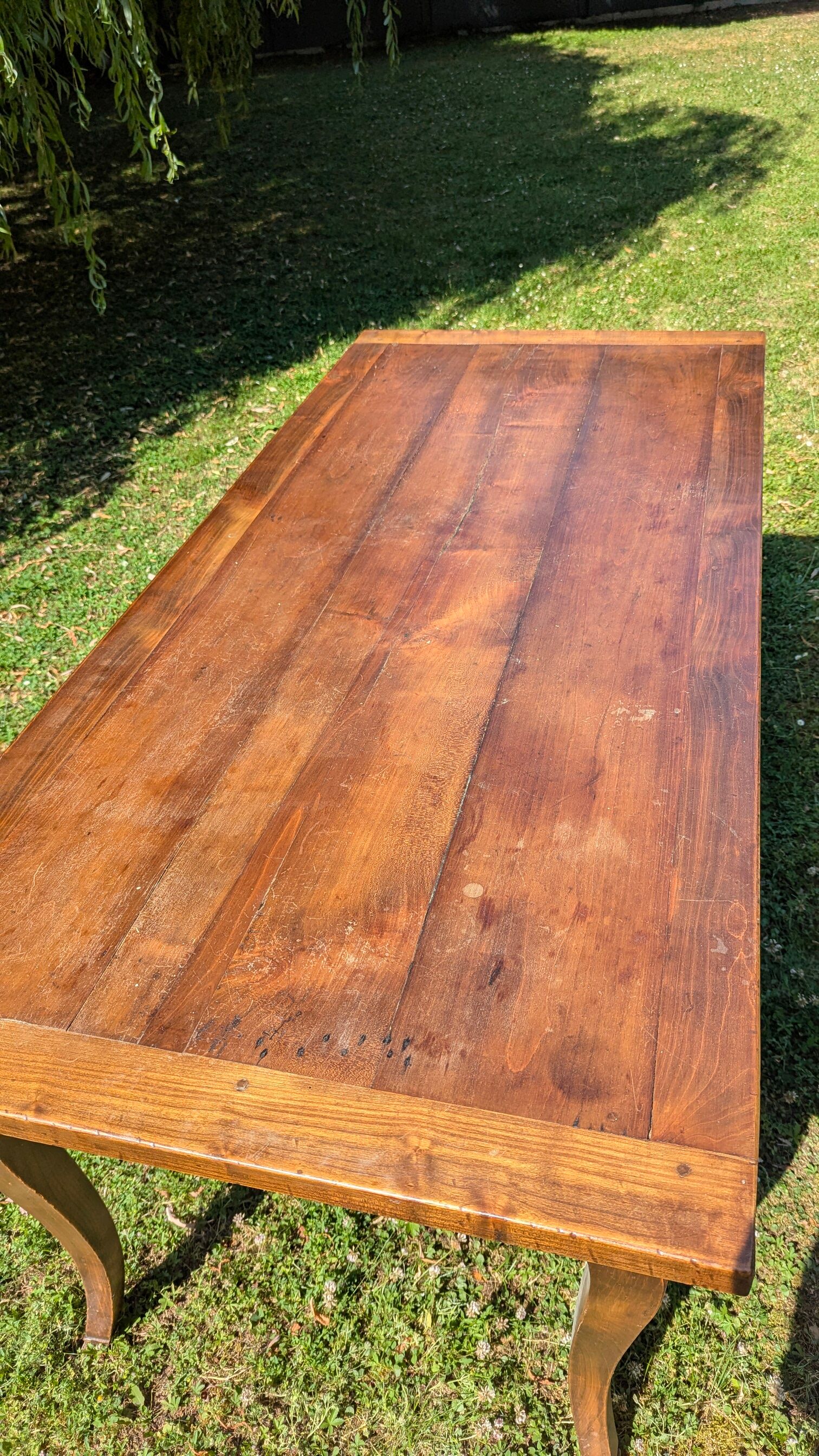 Louis XV style farmhouse table in solid wood - 175 cm