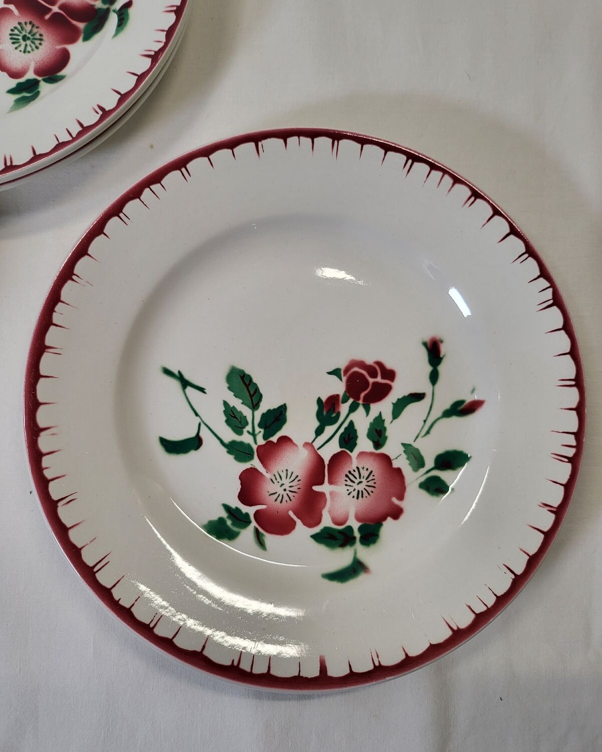 4 assiettes à dessert Sarreguemines épernay faïence vintage