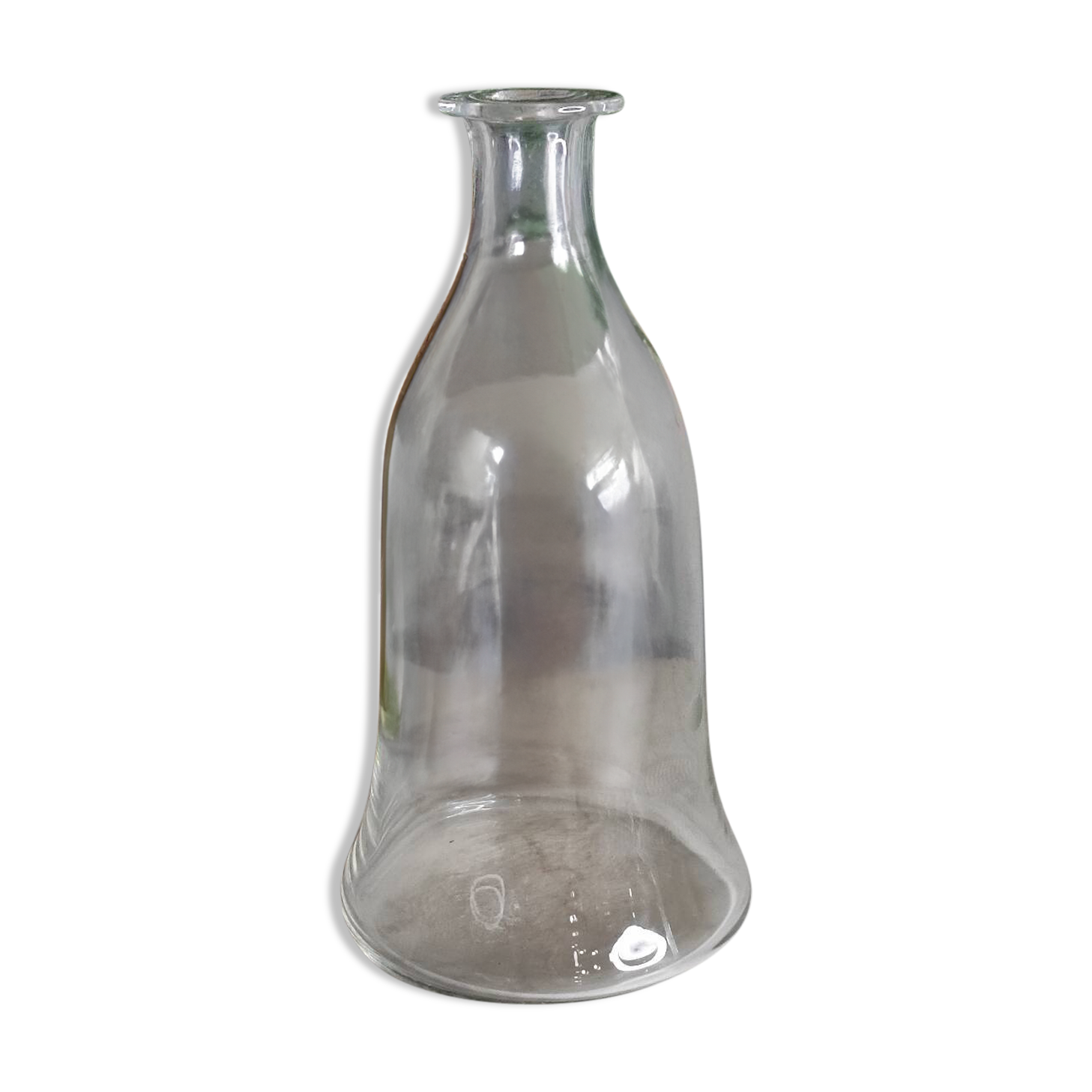 Glass carafe