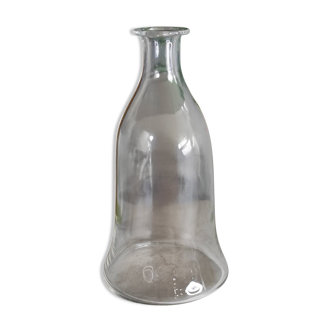 Glass carafe