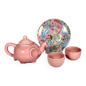 Elephant tea set