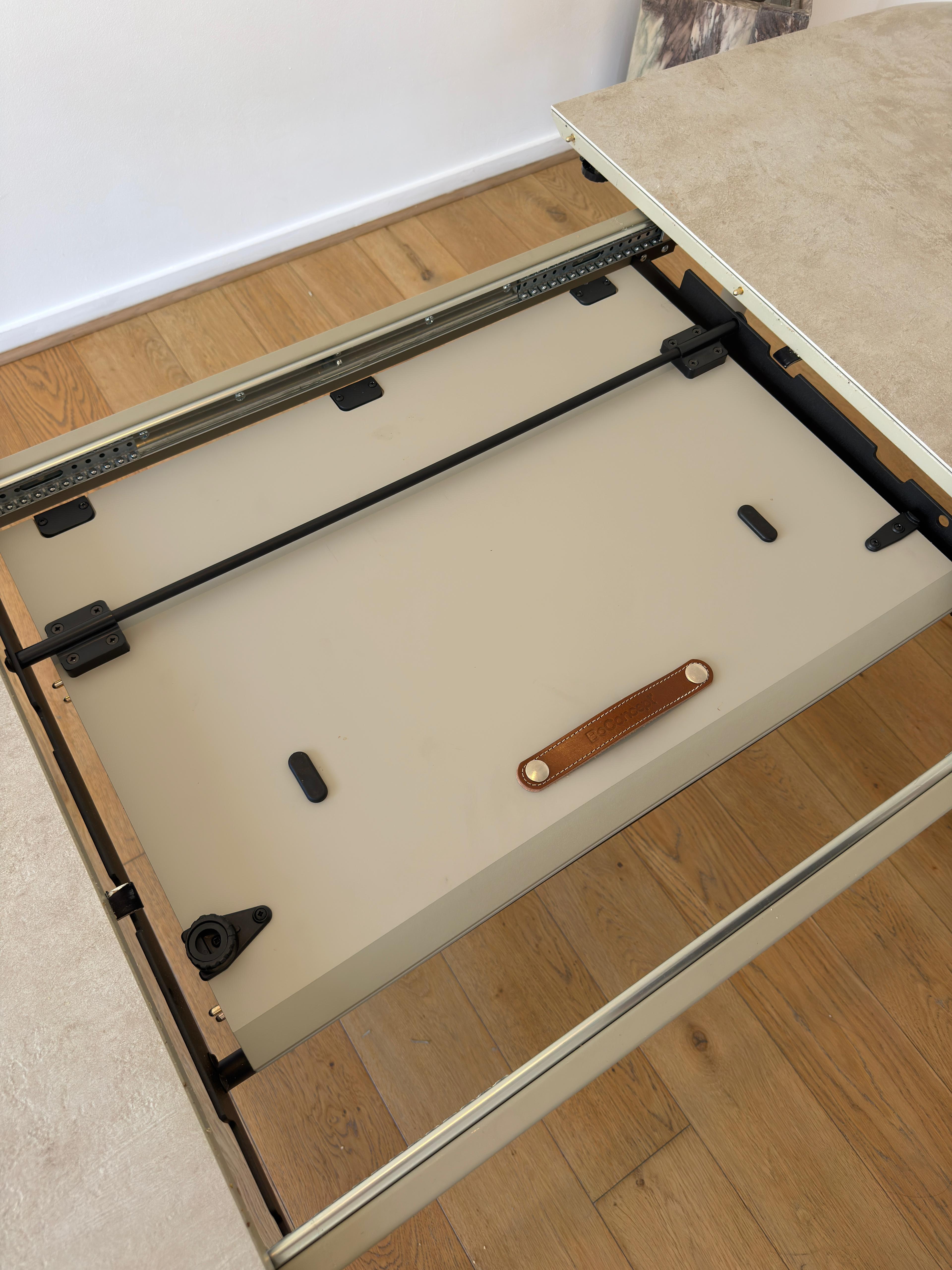 Ceramic table Int / Ext Bo Concept