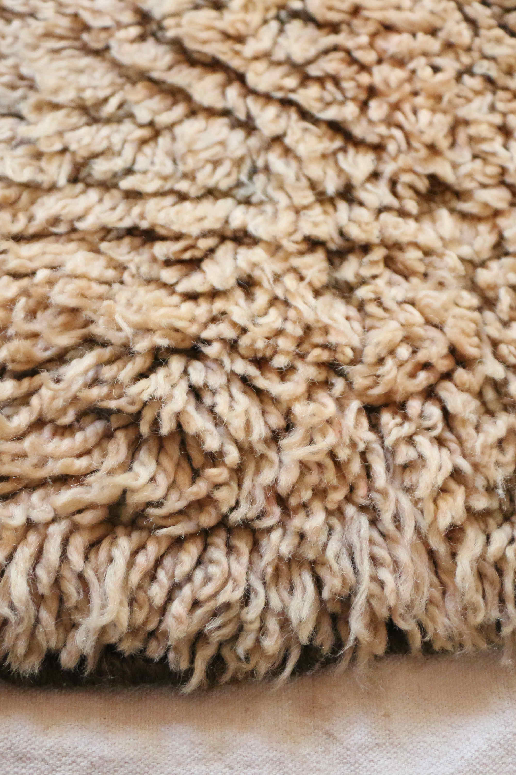 Vintage carpet Beni M'Guild 193 x 278 cm