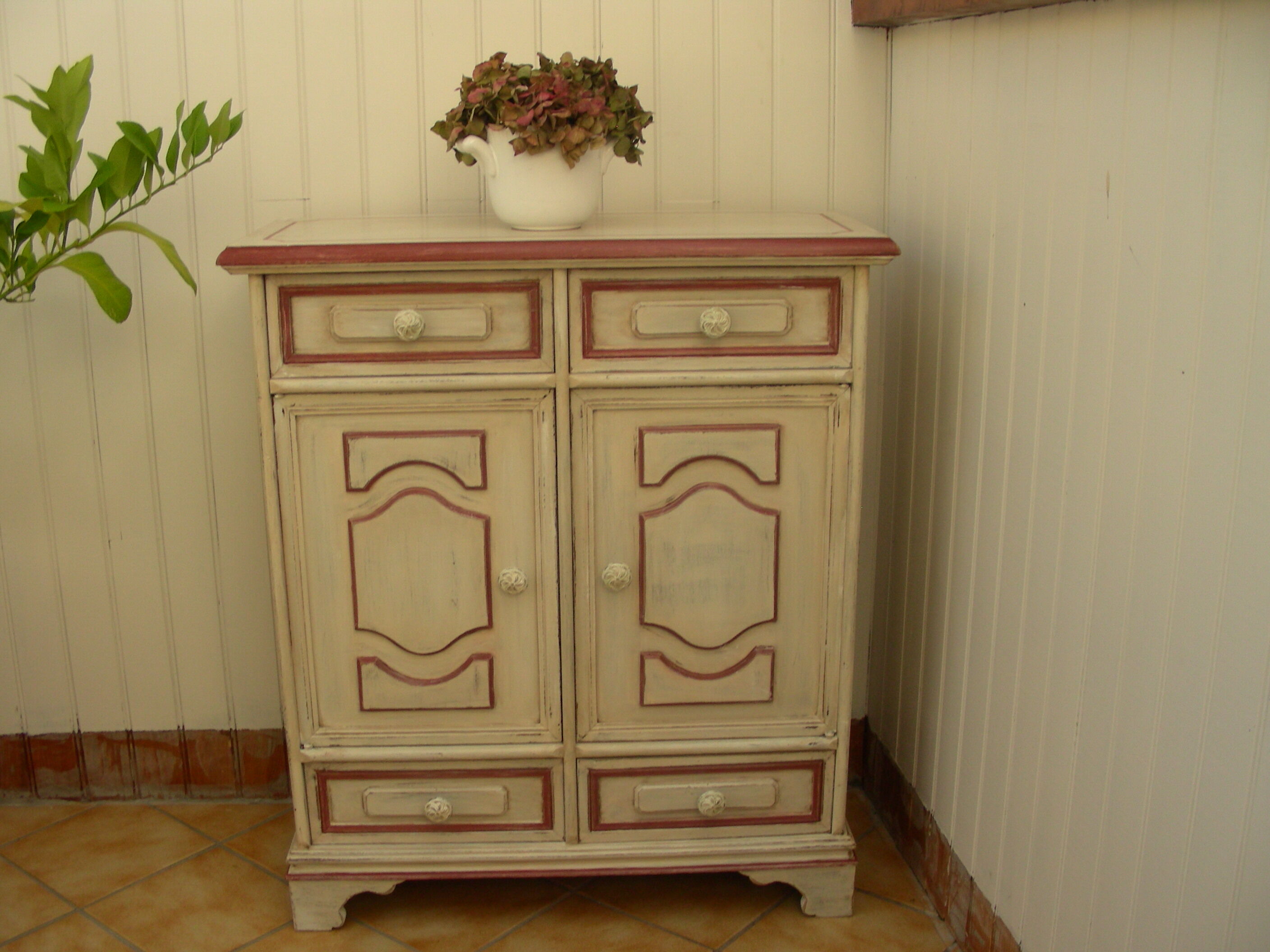 Furniture 2 doors style shabby