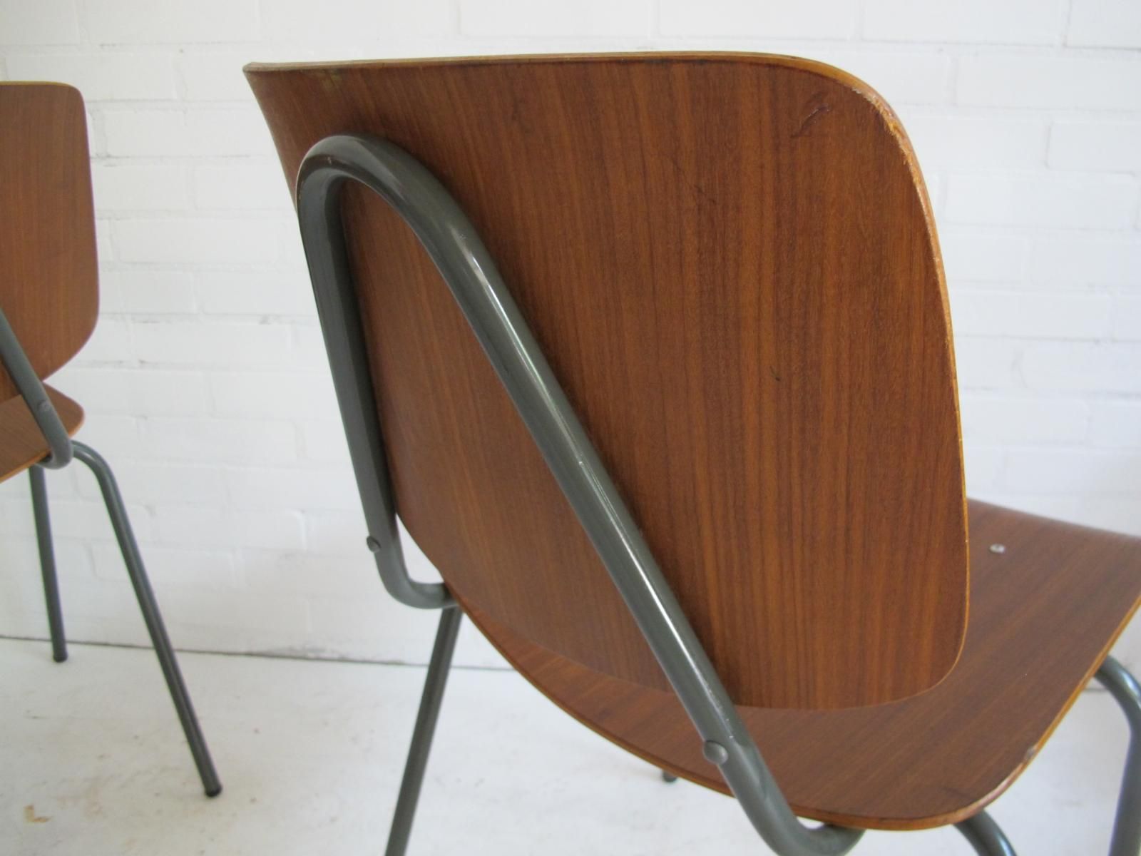 Set of 2 lounge chairs vintage teak by Kho Liang Ie for Car