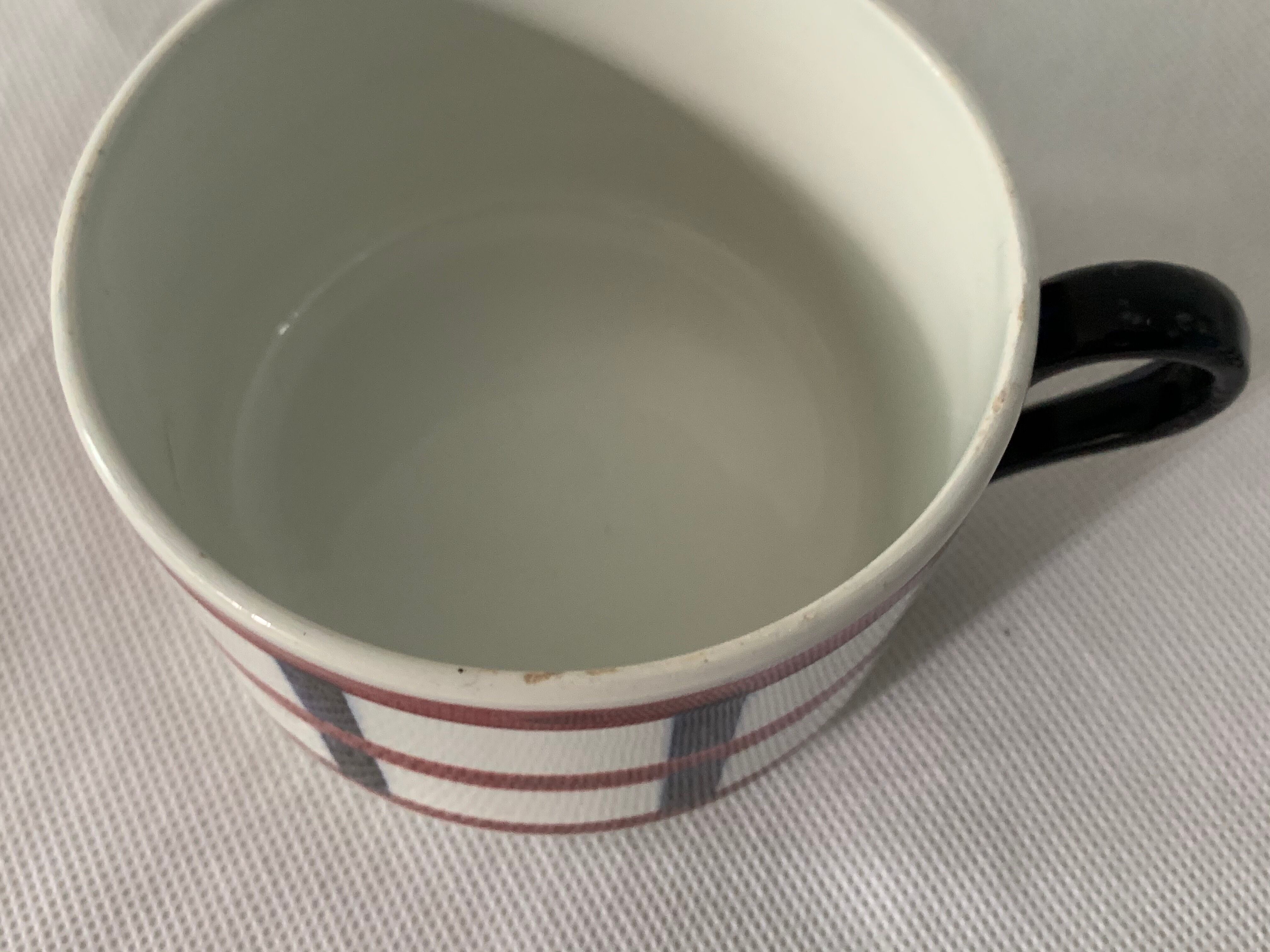 Pair of porcelain cups and cups Béarn HBCM Montereau