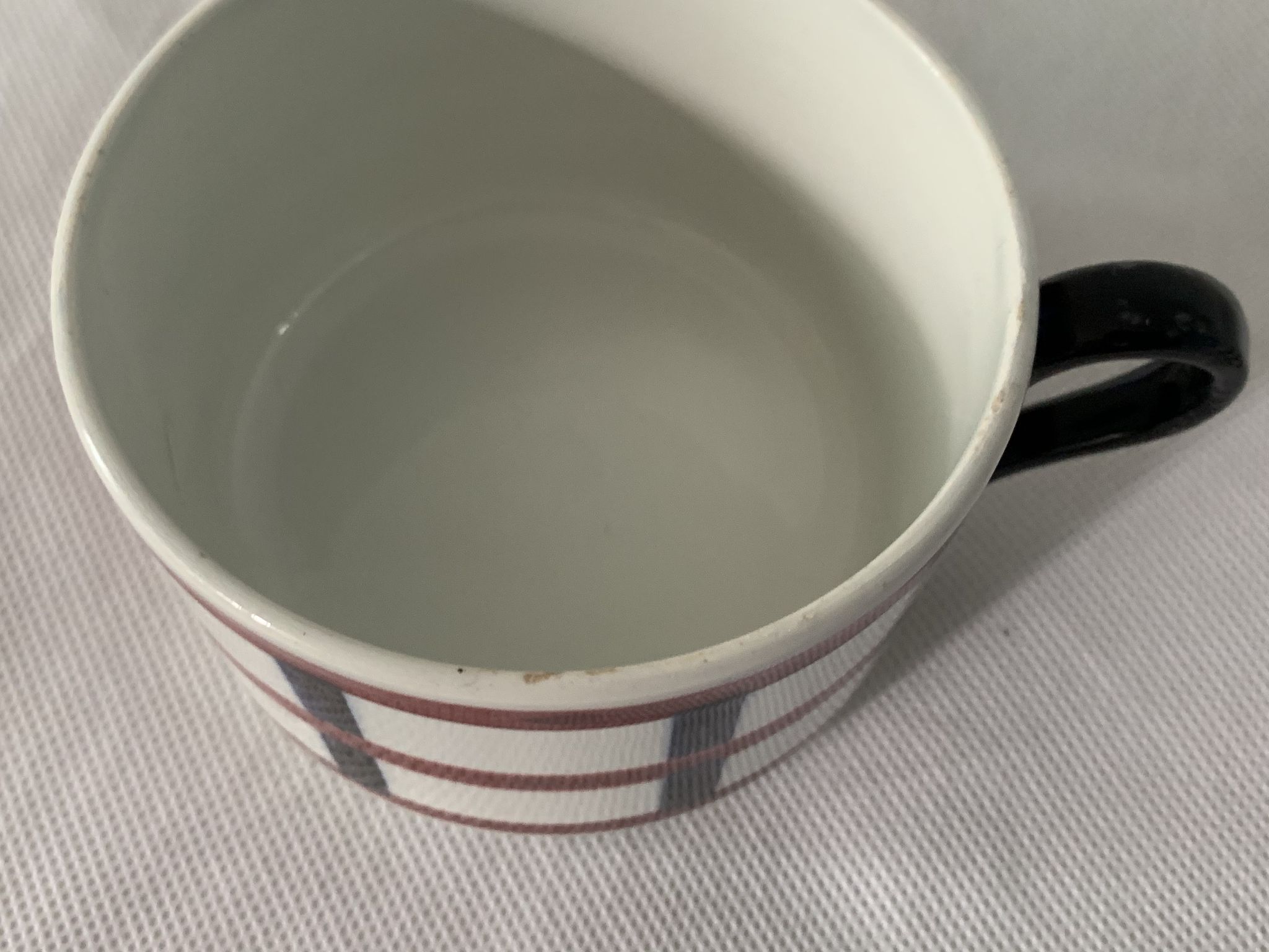 Pair of porcelain cups and cups Béarn HBCM Montereau