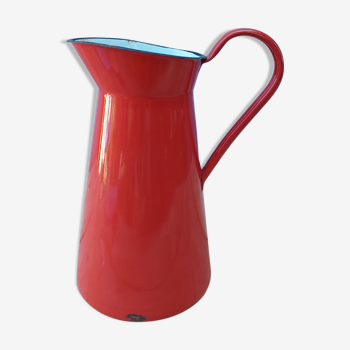 Red enamelled broc