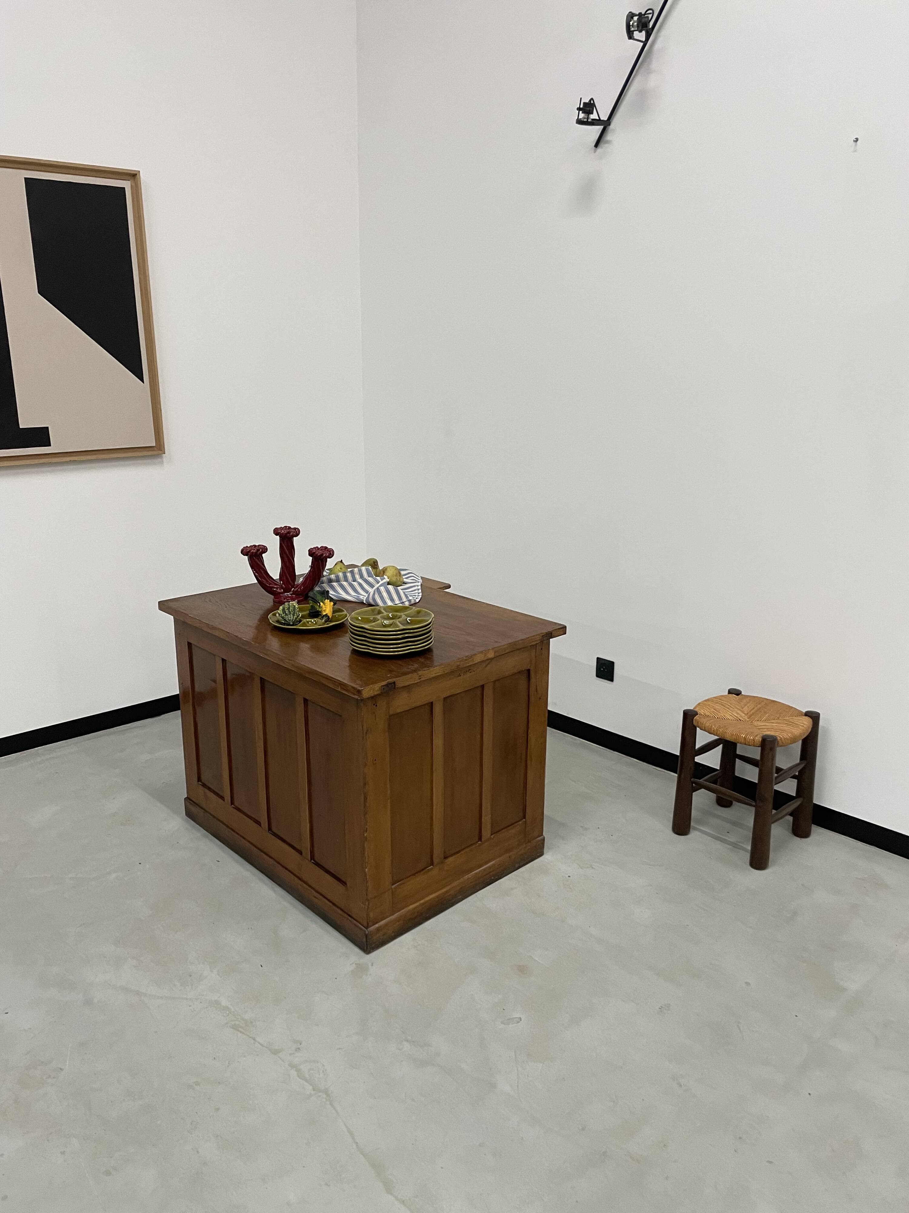 Oak and veneer counter or desk