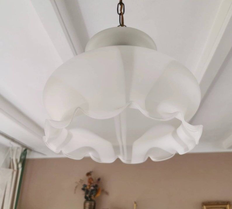 French glass suspension from the 1970s