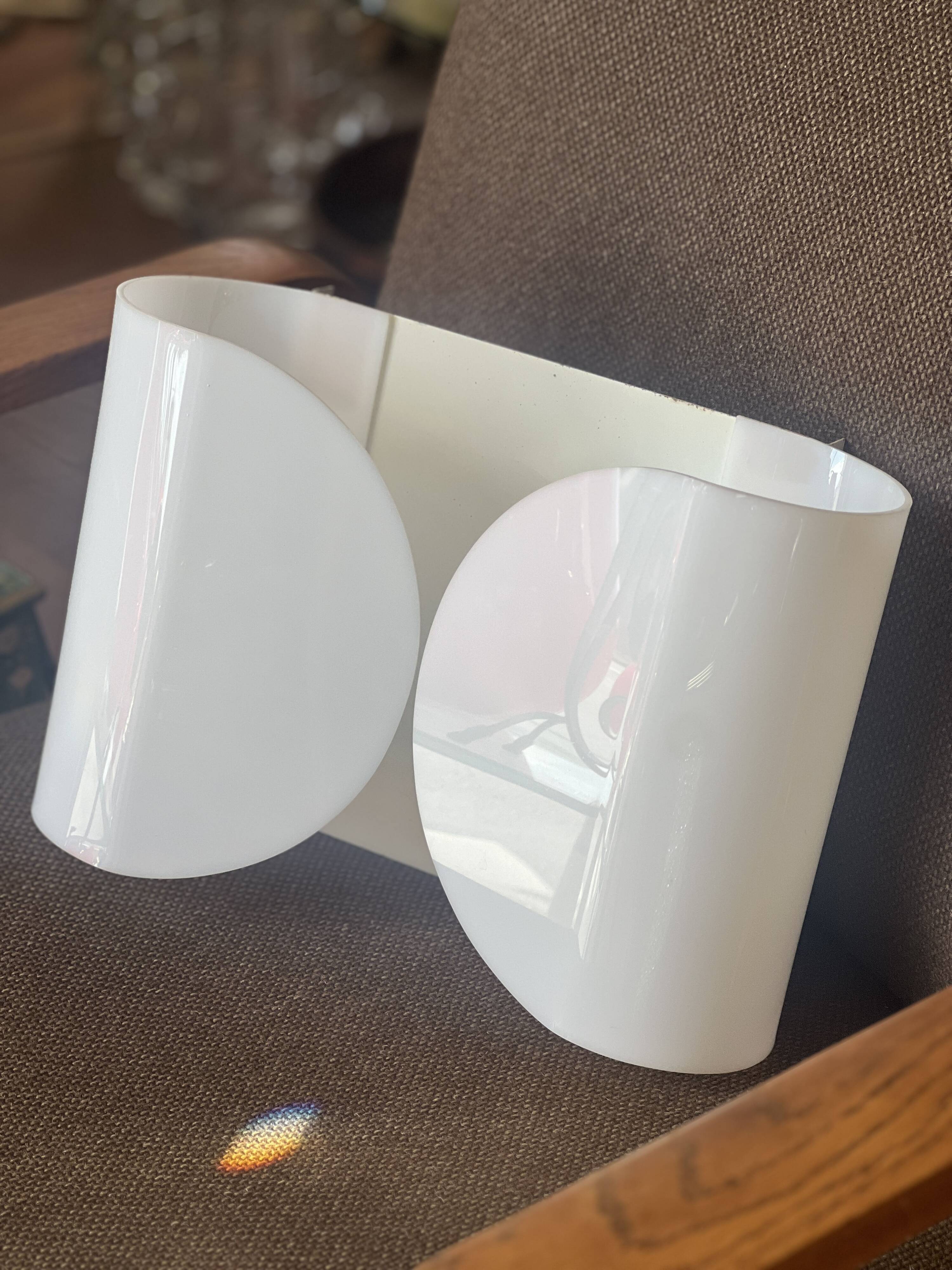 White Foglio Wall Light