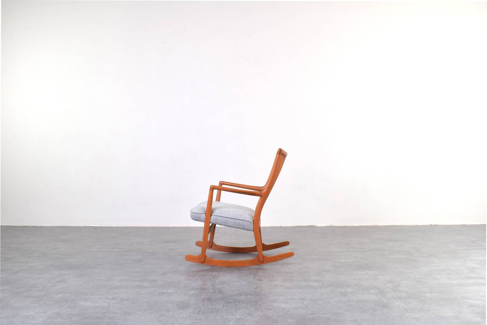 Oak ML33 Rocking Chair by Hans J. Wegner for A/S Mikael Laursen, 1950s