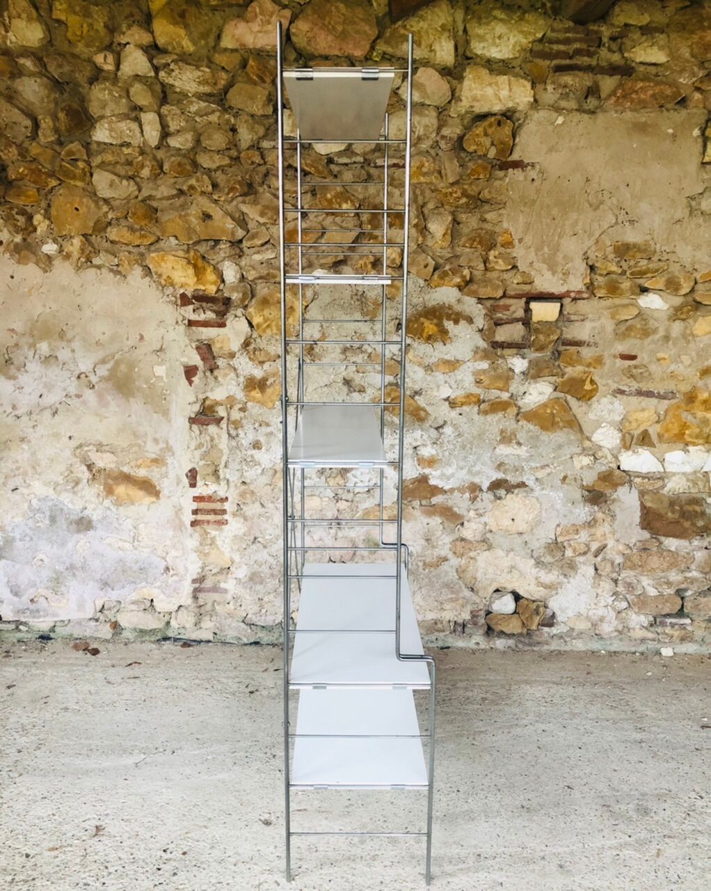 Vintage wall system with 5 modular shelves for BHV