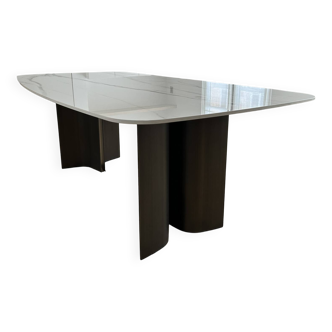 Gullwing design table by Gabriele and Oscar Buratti for Lema, made in Italy
