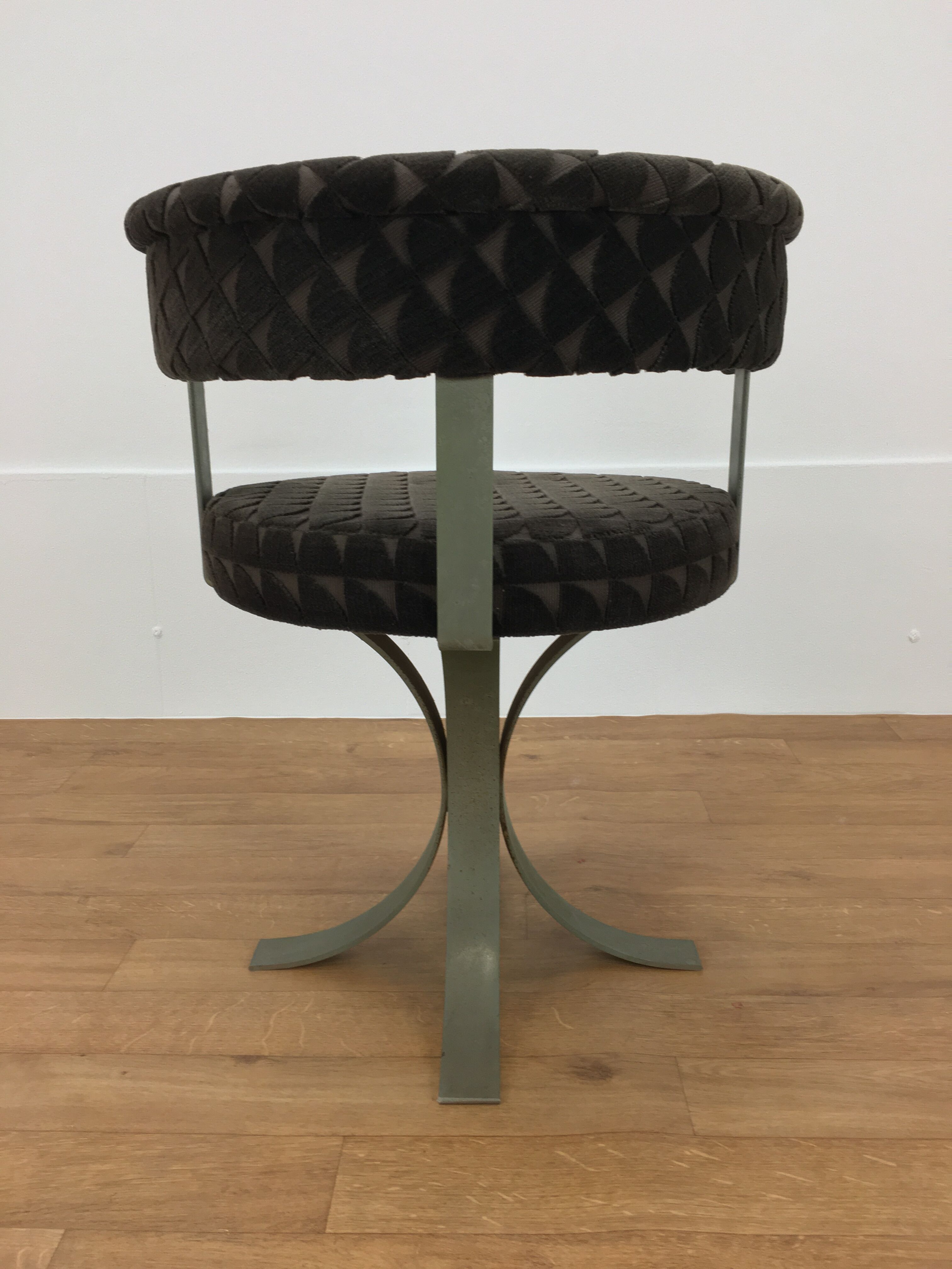 Chair 70's tulip foot