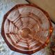 Vase verre moulé rose style Art Déco