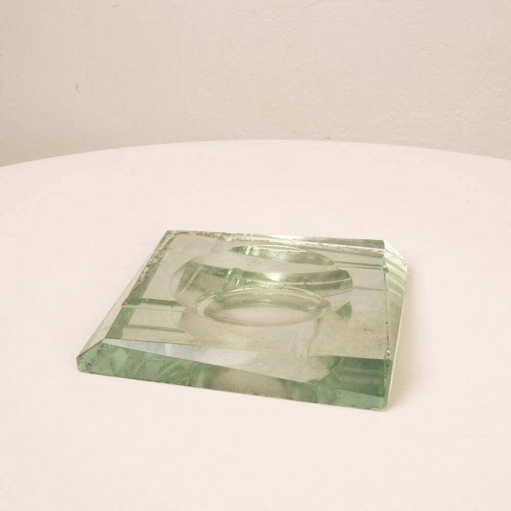 Crystal ashtray designed by Pietro Chiesa for Fontana Arte 1940