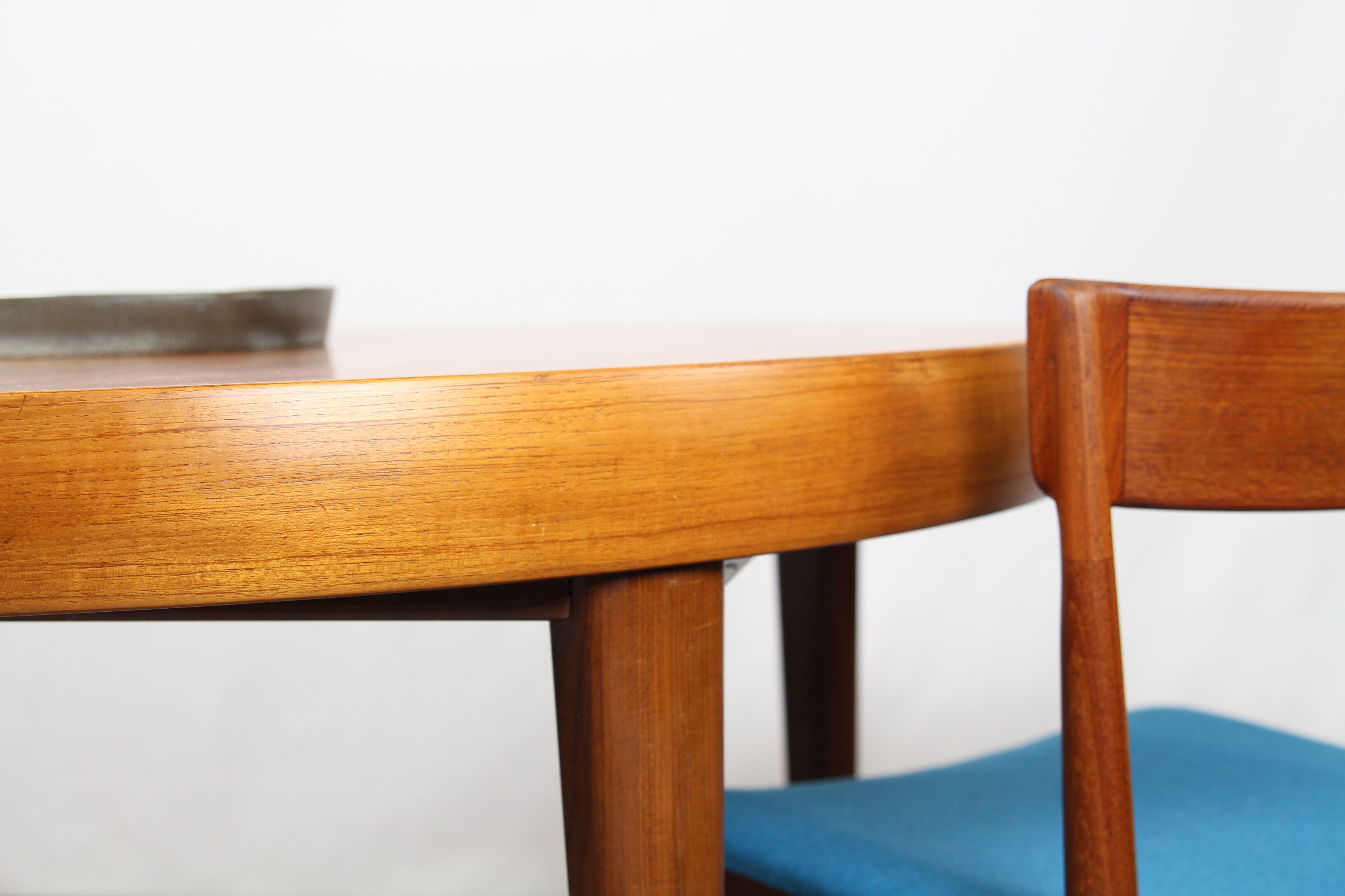 Scandinavian teak round dining table