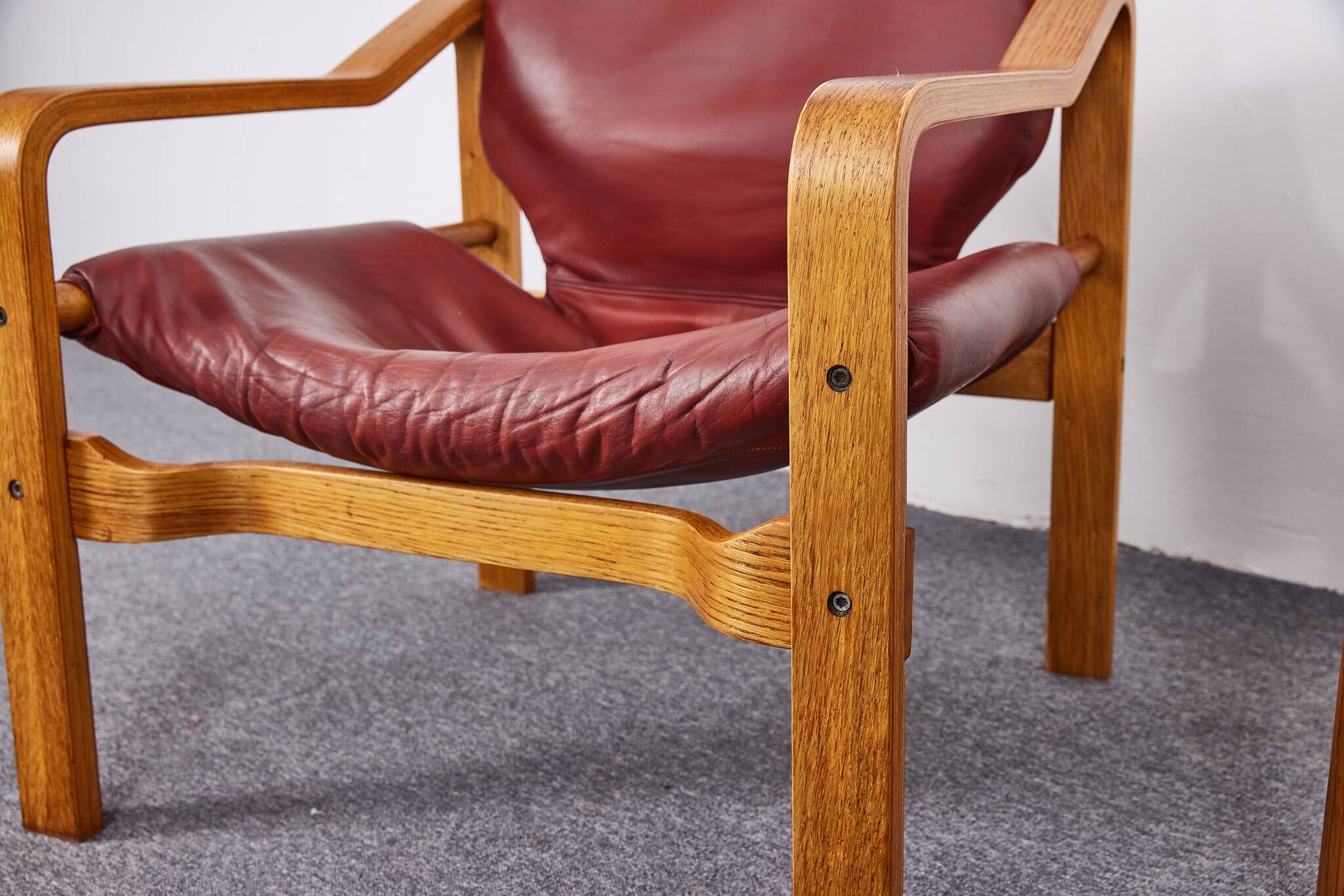 Vintage, Leather and Plywood Andy Armchairs by Janos Bodnar, Hungary, 1977, Set of 2