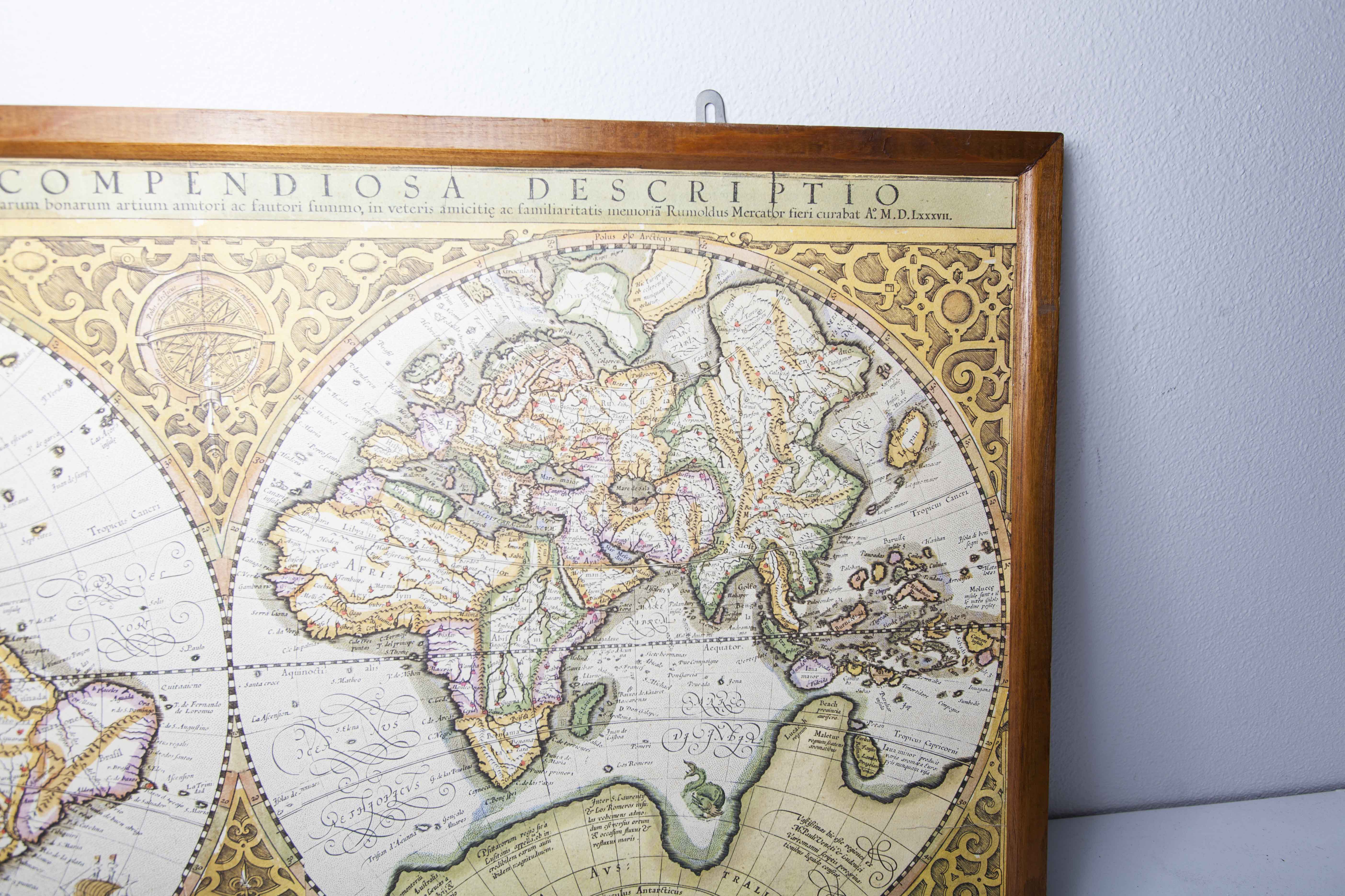 Frame and map "Orbis terrae compendiosa descriptio", Reproduction of an engraving Gérard Mercator