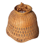 Flower-shaped woven wicker pendant light