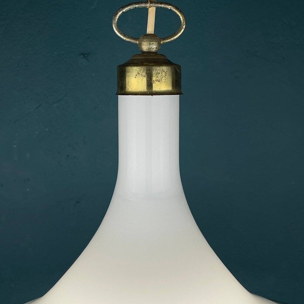 Vintage white Murano glass pendant lamp, Italy, 1970s.