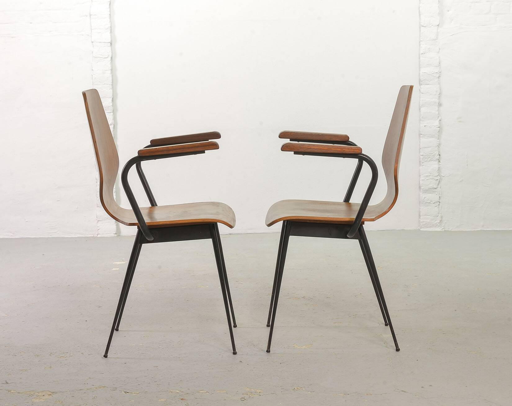 2 Carlo Ratti Style Minimalistic Plywood Side Chairs for Legni Curvati 50s