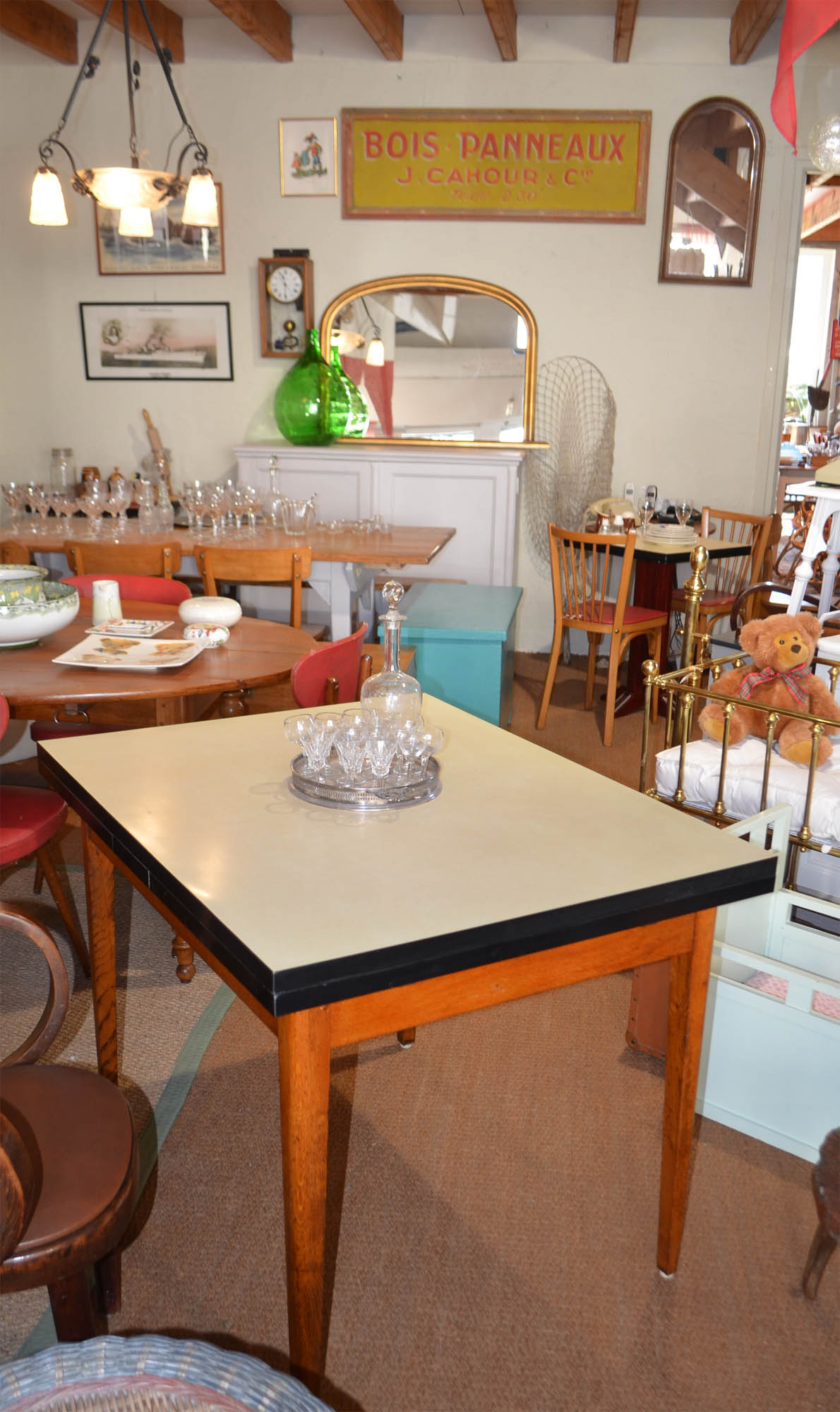 Table de cuisine formica