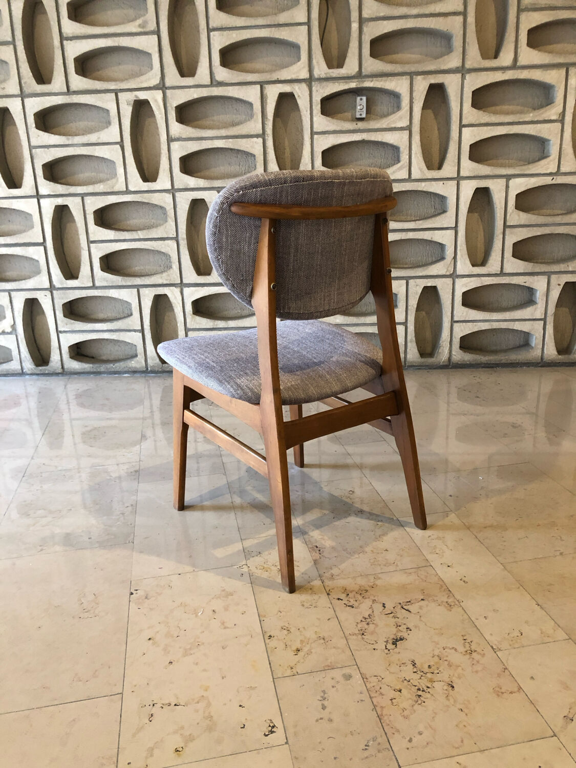 Paire de chaises de Louis Van Teefelen