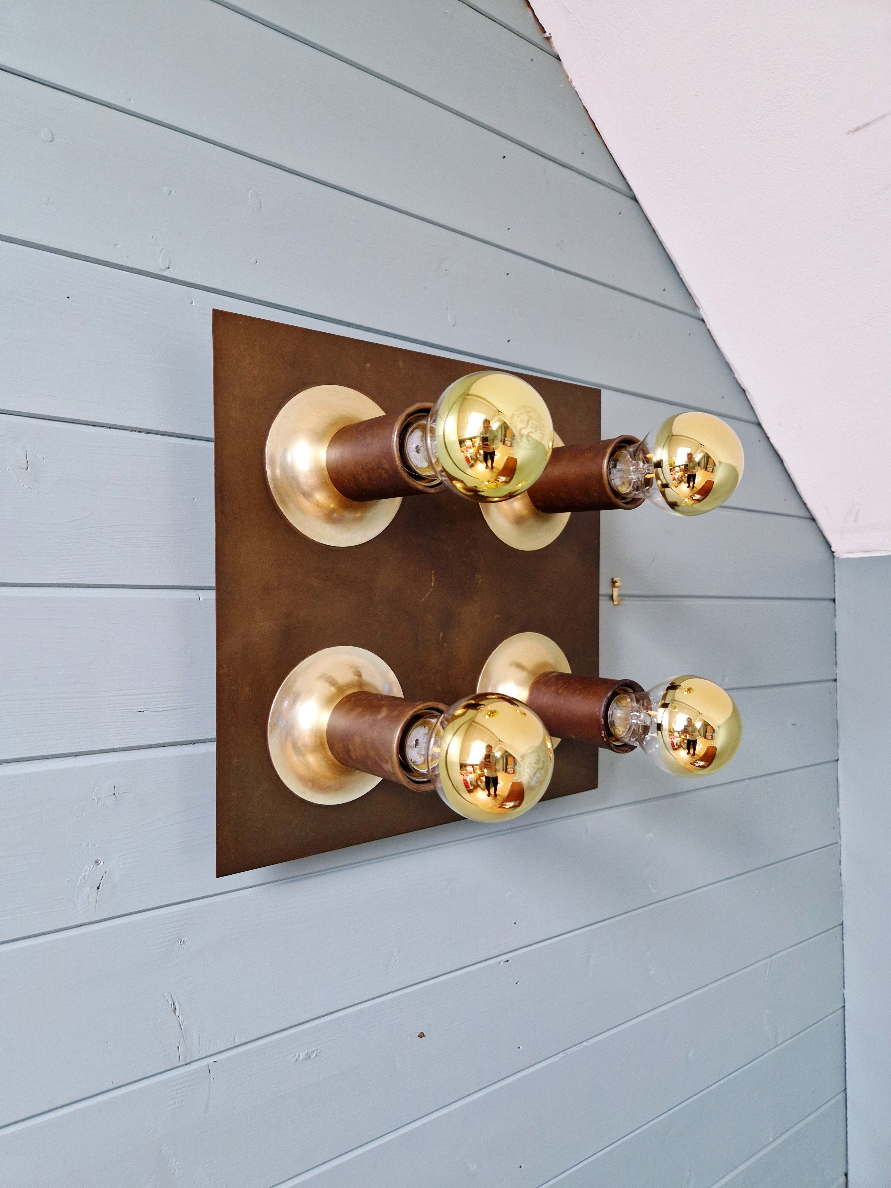 Space Age ceiling light/wall lamp in brass, Cosack Leuchten, 1970.