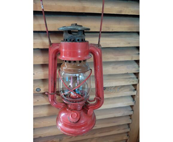 Red weathered metal storm lamp nr104 deco retro vintage oil dp0821n04