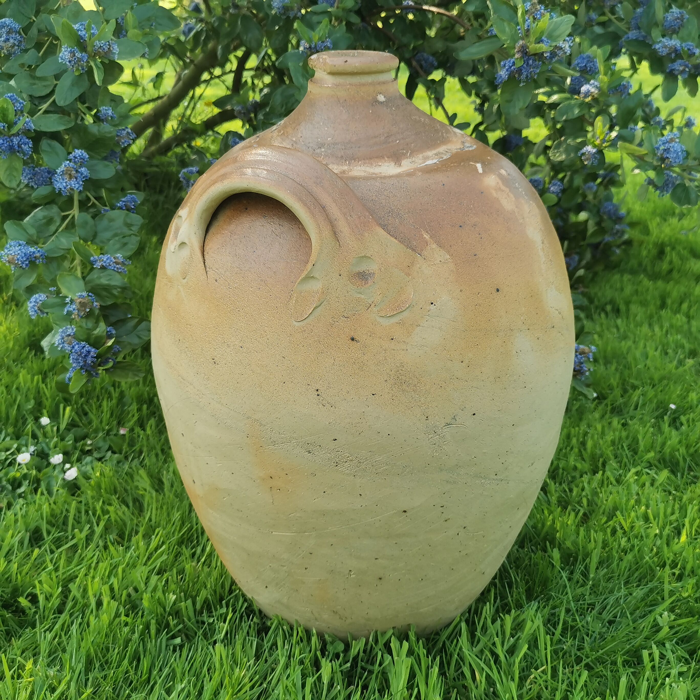 Terracotta jar 54cm