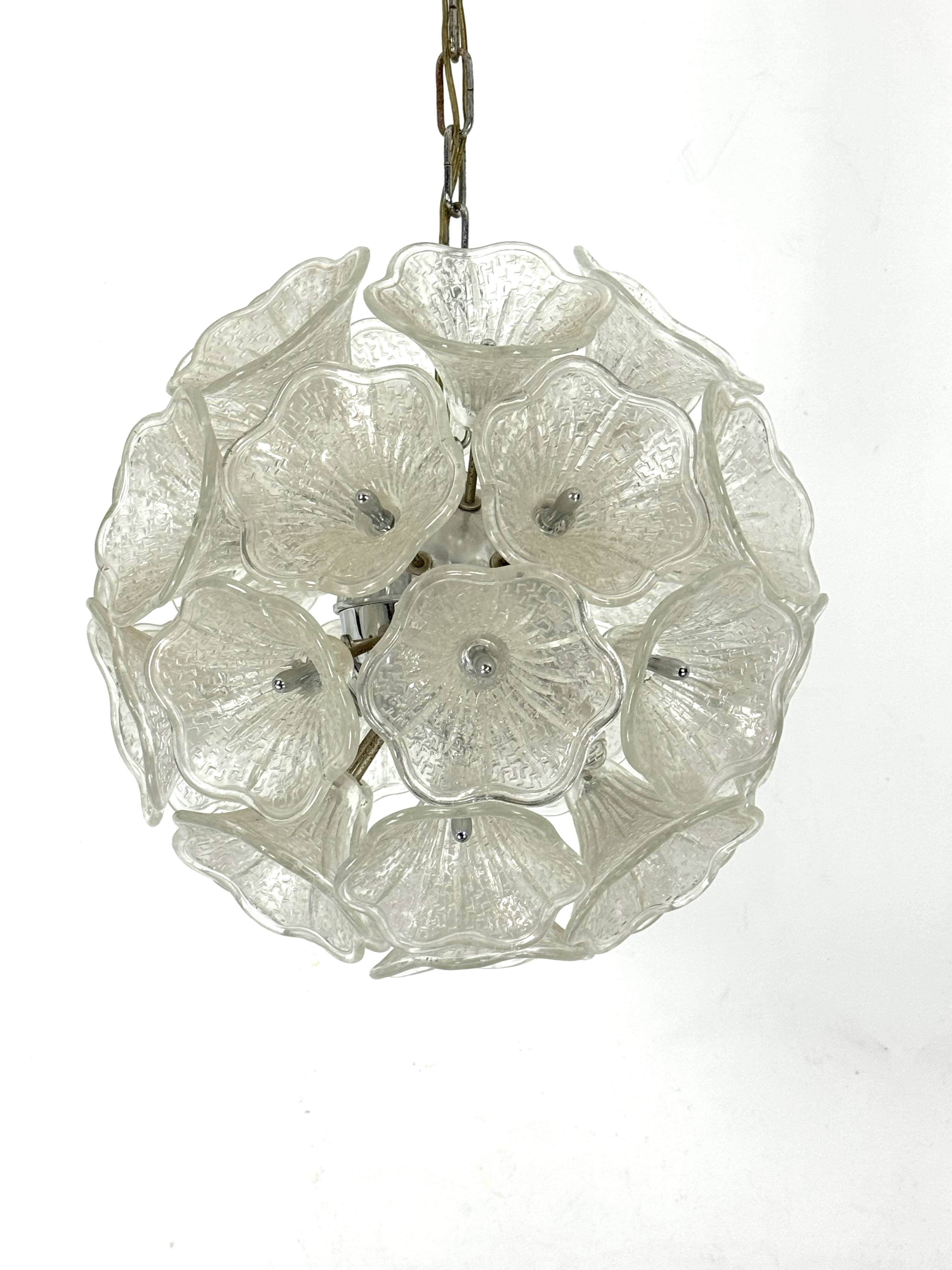 Italian Murano flower glass and chrome sputnik in Venini style. 1970s