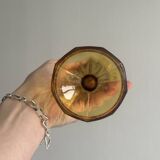 Vase en verre ambré jaune