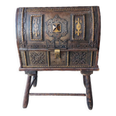 Ancien coffre espagnol