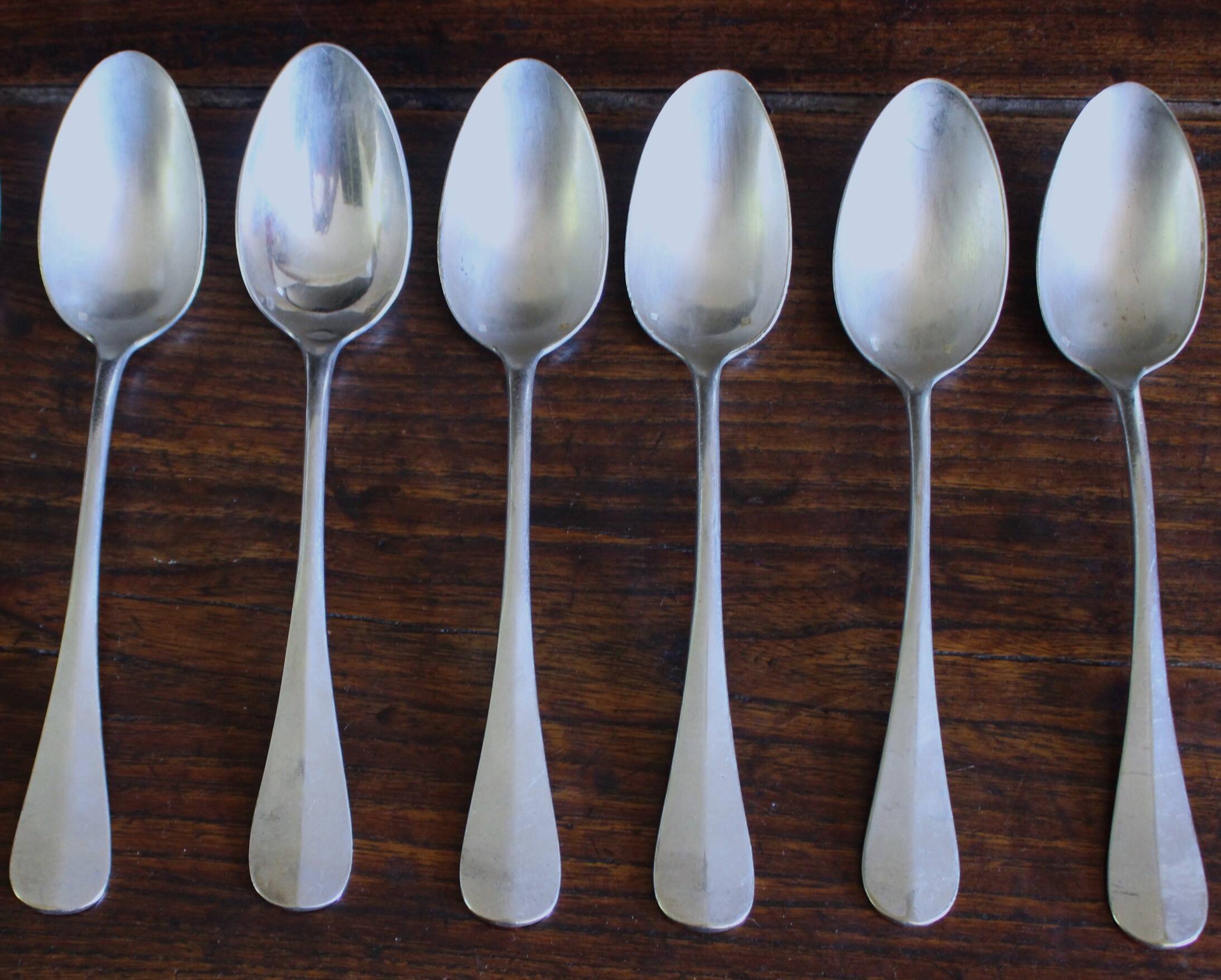 Set of 6 silver-plated metal soup spoons Uni Plat