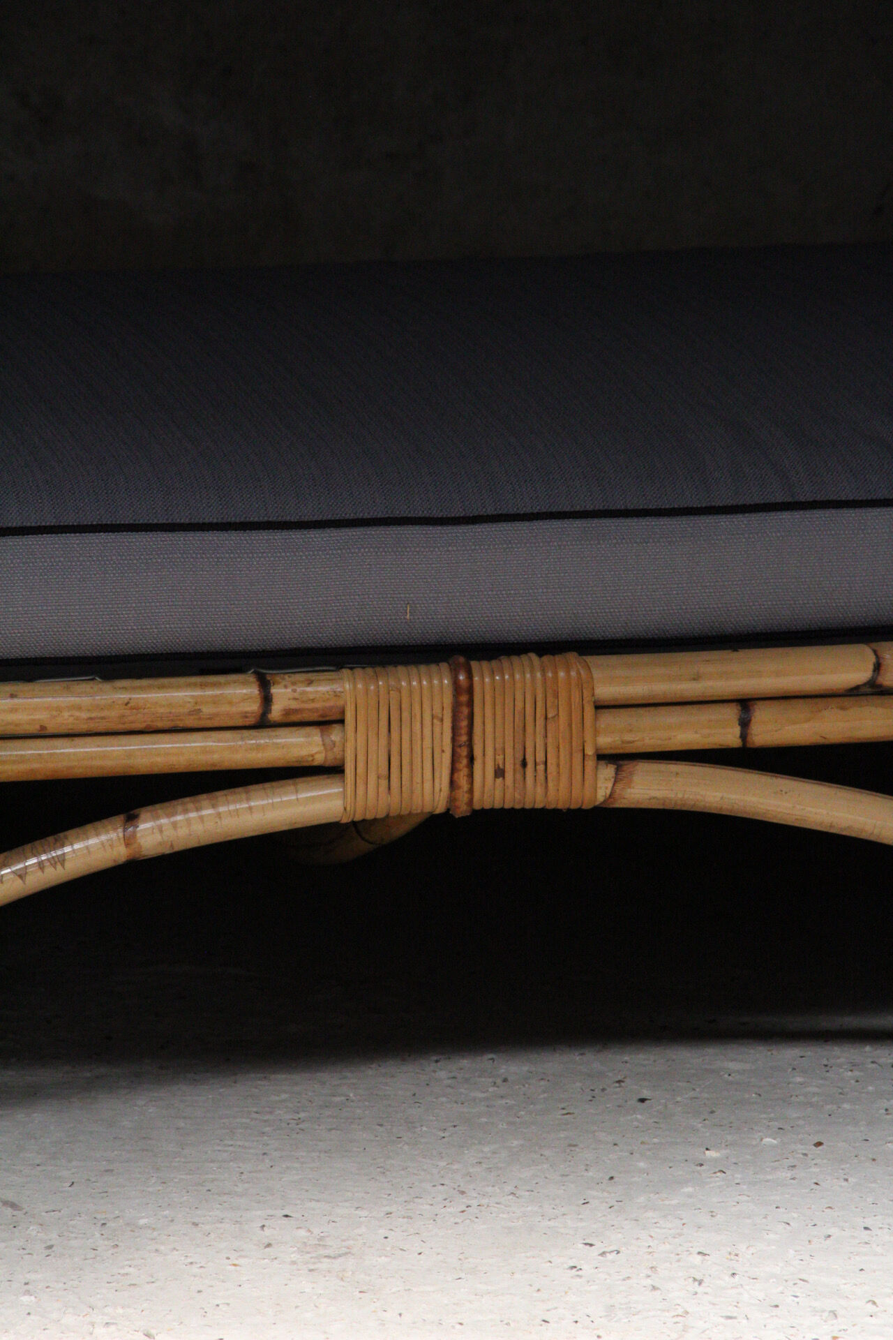 Daybed rotin Louis Sognot 1960