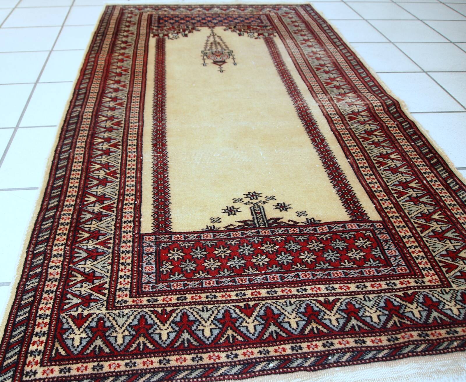 Tapis de Prière Vintage Lahore Pakistanais, Années 1960, Élégance et Tradit