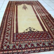 Tapis de Prière Vintage Lahore Pakistanais, Années 1960, Élégance et Tradit