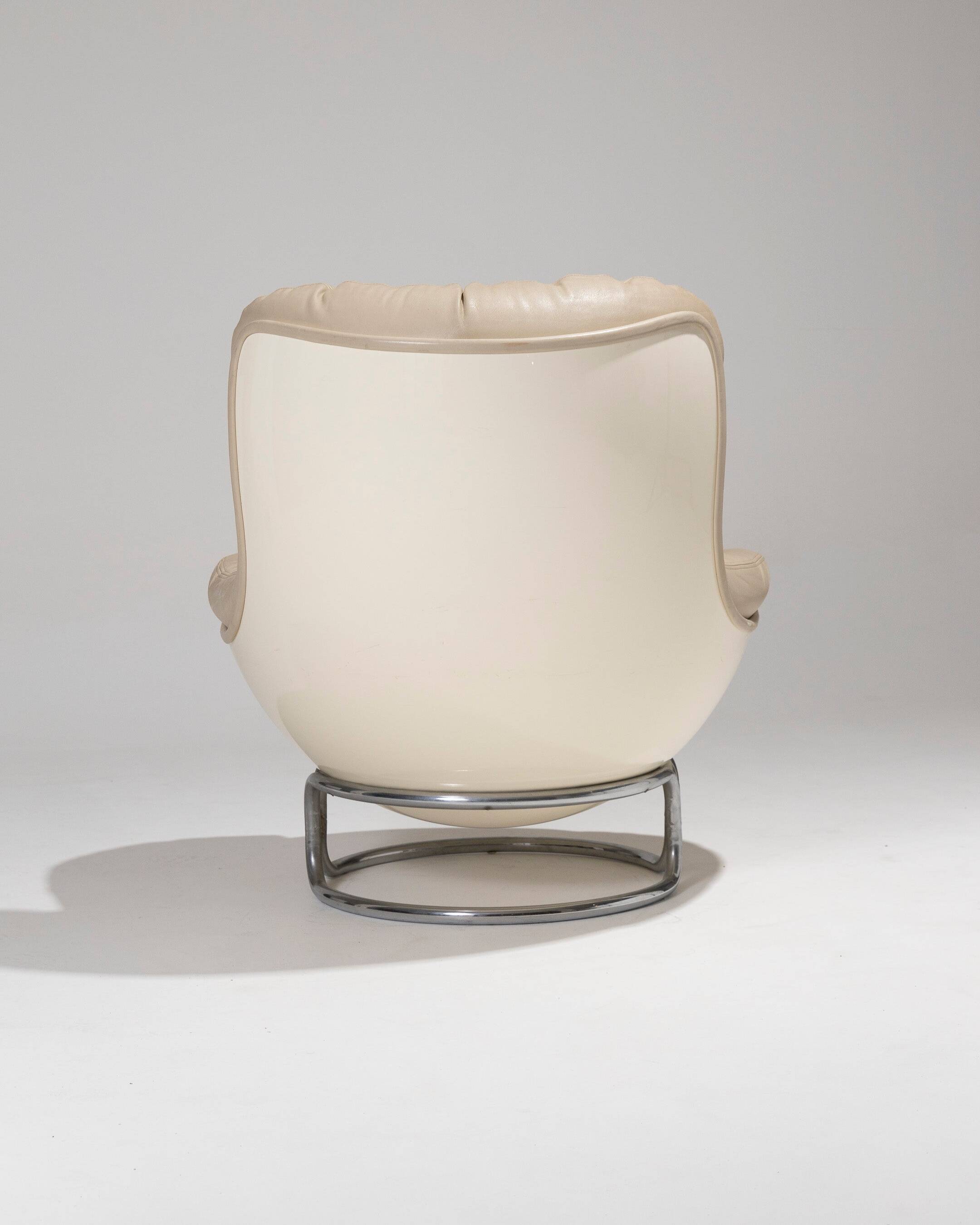 MICHEL CADESTIN KARATE LEATHER ARMCHAIR, 1970s