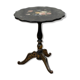 Napoleon III pedestal table