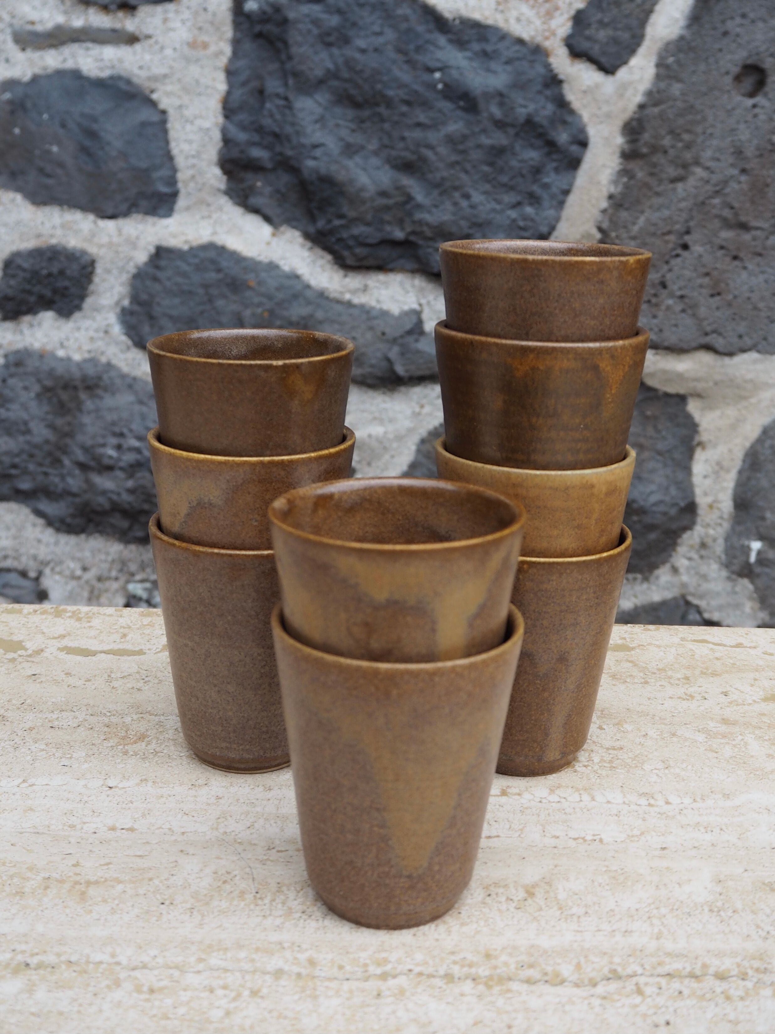 Set of 9 cups in Digoin sandstone