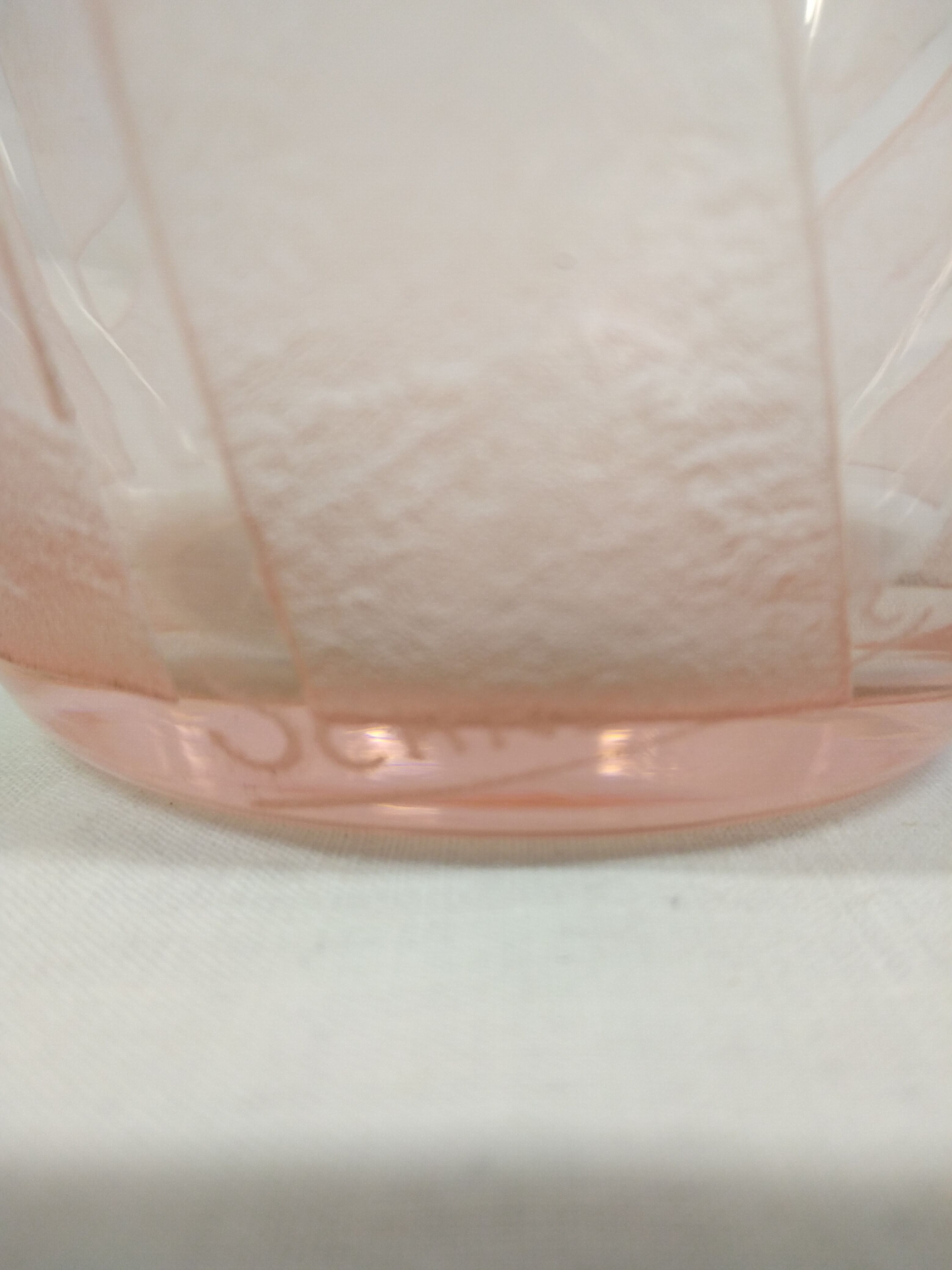 Schneider art deco ice vase